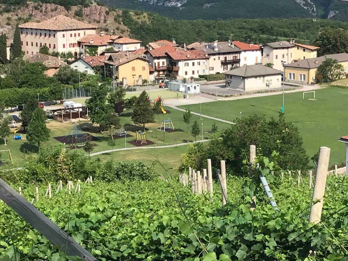 Casa Al Parco Lägenhet Calavino Exteriör bild